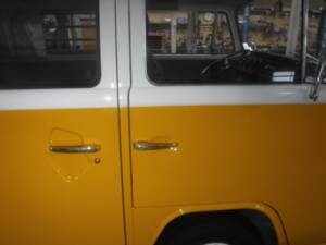 Bild 25/45 von Volkswagen T2 a&#x2F;b (1977)