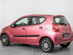 Image 6/48 of Suzuki Alto (2010)