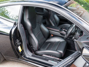 Bild 24/42 von Aston Martin V12 Vanquish S Ultimate Edition (2007)