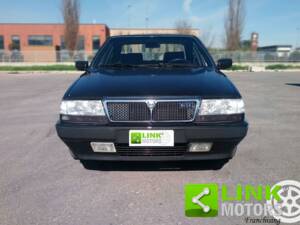 Imagen 2/10 de Lancia Thema I.E. (1990)