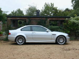 Image 32/33 de BMW M3 (2002)