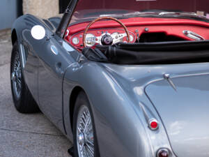 Image 9/16 de Austin-Healey 3000 Mk II (BJ7) (1963)