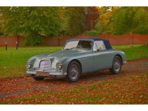 Immagine 37/50 di Aston Martin DB 2 Vantage DHC (1952)