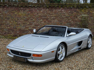 Image 30/50 de Ferrari F 355 Spider (1999)