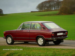 Immagine 1/30 di BMW Touring 2000 tii (1972)