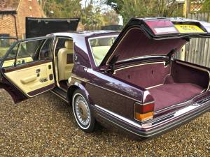 Image 22/50 of Rolls-Royce Silver Spur IV (1997)