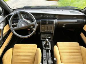 Bild 4/4 von Lancia Delta HF Turbo (1994)