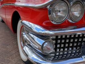 Afbeelding 15/52 van Buick Special Riviera Coupé (1958)