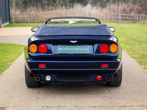 Immagine 53/99 di Aston Martin V8 Volante (1999)