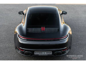 Immagine 11/34 di Porsche 911 Carrera (2020)