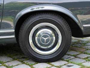 Imagen 10/17 de Mercedes-Benz 230 SL (1964)