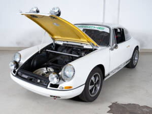 Image 26/32 of Porsche 911 2.4 S (1972)