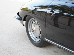 Image 21/63 of Porsche 356 B 1600 Super (1962)