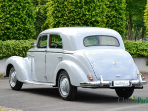 Image 2/50 of Mercedes-Benz 220 (1952)