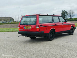 Bild 8/33 von Volvo 245 GL (1992)