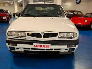 Image 16/49 of Lancia DELTA HPE 2.0 16V TURBO 3 (1997)