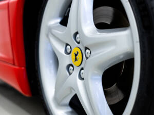 Image 14/48 of Ferrari F 355 Berlinetta (1994)