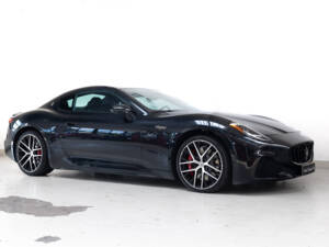 Image 3/34 of Maserati GranTurismo Trofeo (2024)