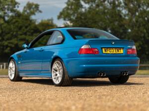 Image 2/36 of BMW M3 (2003)