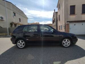 Image 8/10 of Volkswagen Golf III GTI 2.0 (1996)