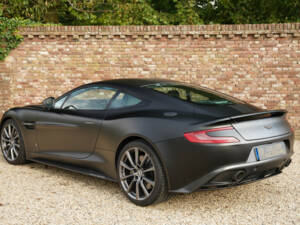 Immagine 29/50 di Aston Martin Vanquish (2017)