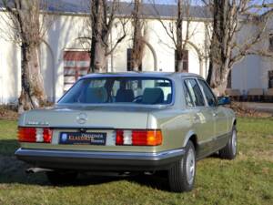 Imagen 7/25 de Mercedes-Benz 500 SEL (1984)