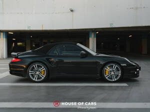 Immagine 9/50 di Porsche 911 Turbo S (2011)