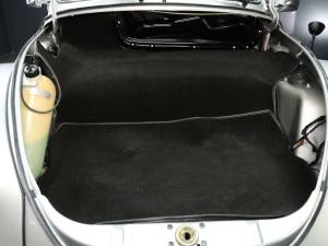 Image 22/30 of Volkswagen Beetle 1303 S (1972)