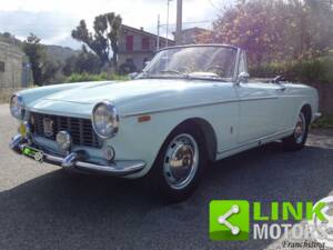 Image 2/10 of FIAT 1500 (1963)