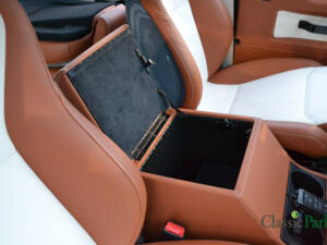 Imagen 44/50 de Land Rover Defender Tophat (2007)