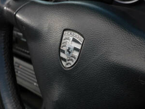 Image 29/50 de Porsche Boxster (2000)