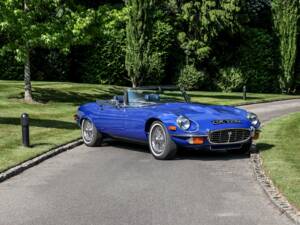 Image 18/43 de Jaguar Type E V12 (1974)