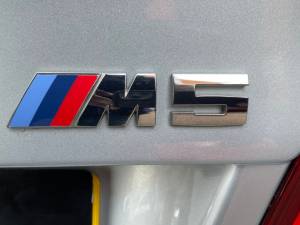 Image 36/47 of BMW M5 (2016)