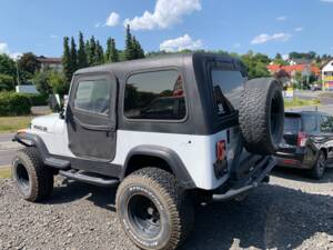 Bild 4/7 von Jeep Wrangler 2.5L (1991)