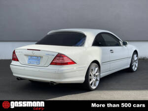 Immagine 6/15 di Mercedes-Benz CL 600 (2002)