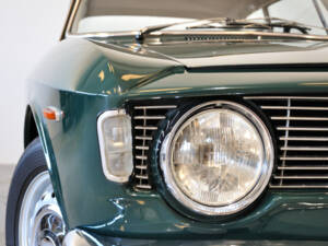 Image 33/65 of Alfa Romeo Giulia 1600 Sprint GT (1964)