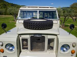 Image 5/14 of Land Rover 109 (1971)
