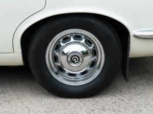 Immagine 25/50 di Daimler Sovereign 4.2 (1978)