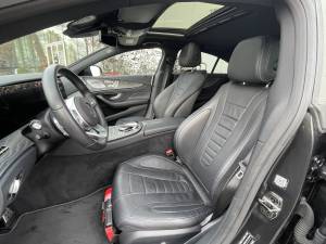 Image 22/38 of Mercedes-Benz CLS 300 d (2020)