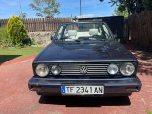 Image 14/39 of Volkswagen Golf I Cabrio GLi 1.8 (1990)