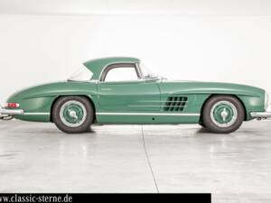 Image 4/15 of Mercedes-Benz 300 SL Roadster (1957)