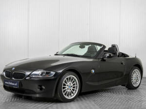 Immagine 1/50 di BMW Z4 2.2i (2005)