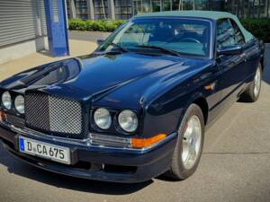 Imagen 2/63 de Bentley Azure Mulliner (2001)