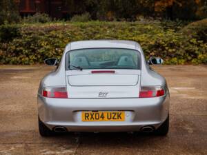 Image 5/8 of Porsche 911 Carrera &quot;40 Jahre 911&quot; (2004)