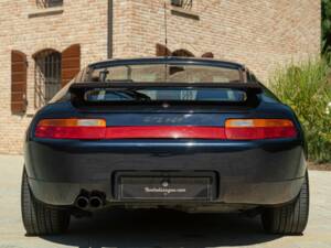 Image 10/50 of Porsche 928 GTS (1992)