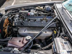 Bild 39/48 von Jaguar XJ 6 4.2 (1985)