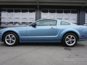 Bild 5/63 von Ford Mustang GT (2005)