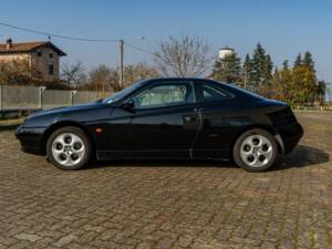 Immagine 4/6 di Alfa Romeo GTV 1.8 Twin Spark (1999)