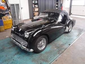 Image 1/49 of Triumph TR 3A (1960)