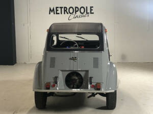 Image 15/30 of Citroën 2 CV Sahara 4x4 (1961)